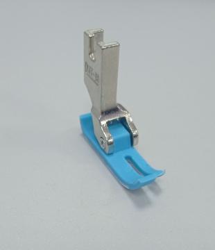 Лапка фторопластовая для молнии T361 L (811280) (original) без ГТД